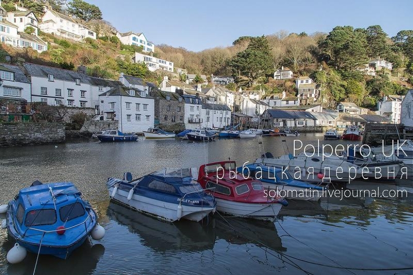 Polperro Fishing Village In The South Of The Uk Pictolic