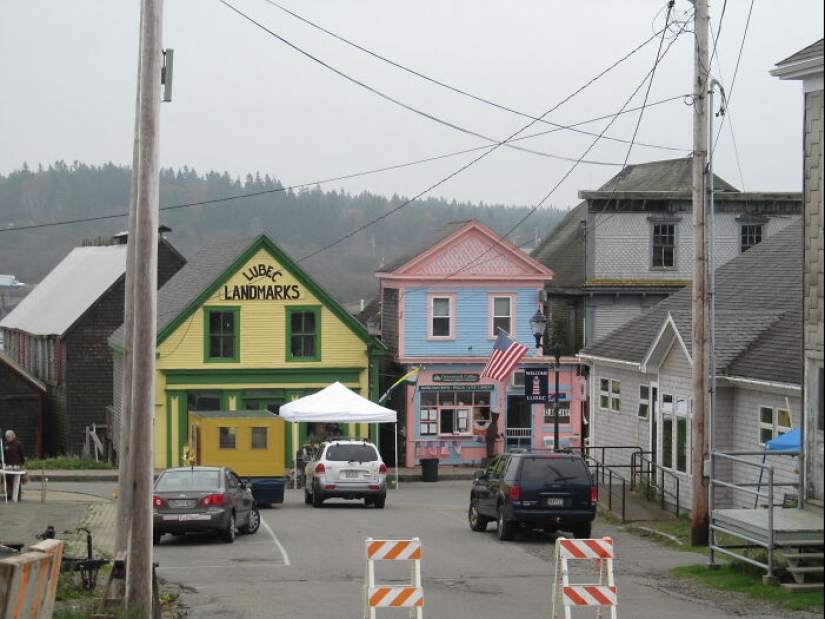 9 American Towns That Send Shivers Down Internet Folks’ Spines