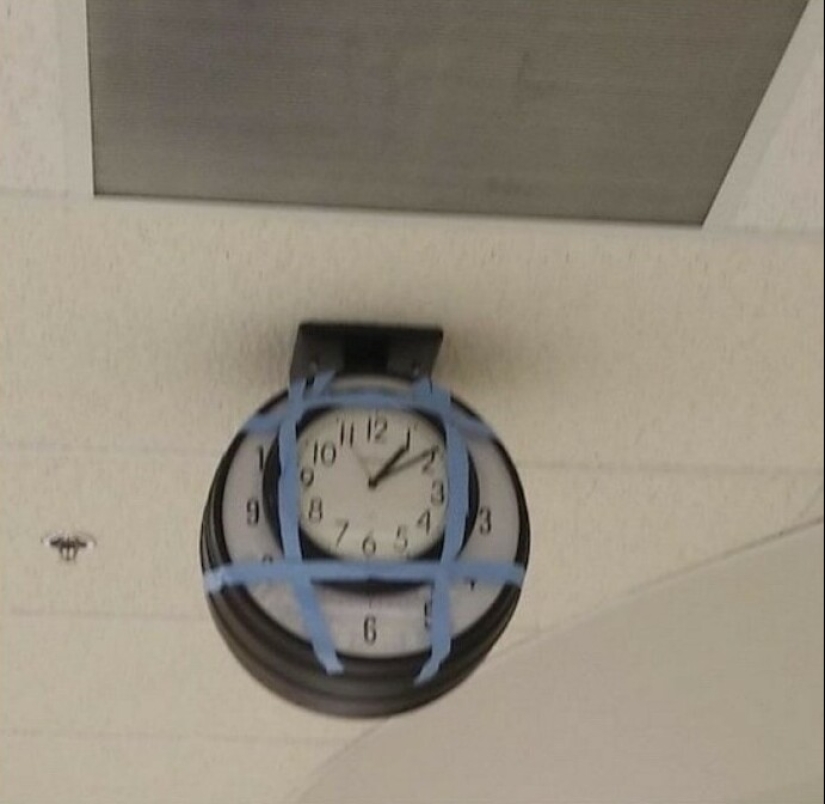 30 would-be workers who need to tear off their hands for ridiculous shoals 30 would-be workers who need to tear off their hands for ridiculous shoals