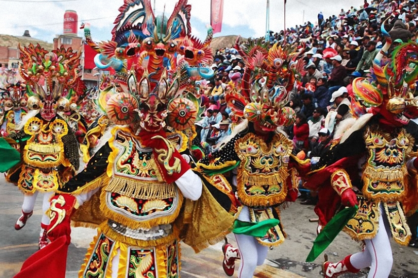 Boliviana de vacaciones: la Diablada