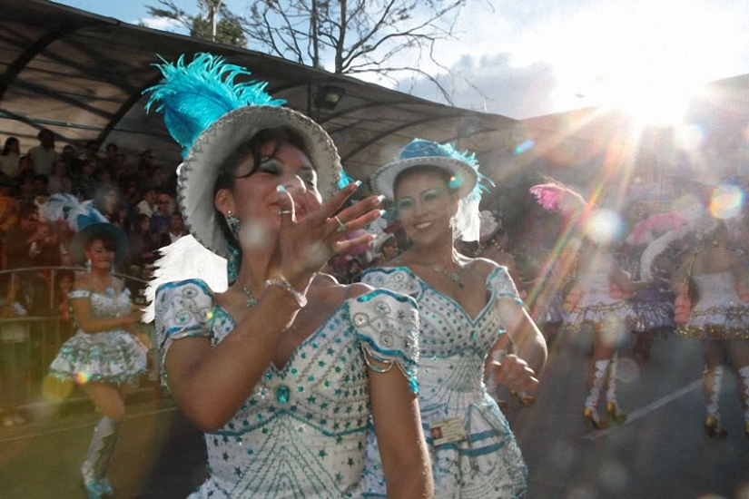 Boliviana de vacaciones: la Diablada