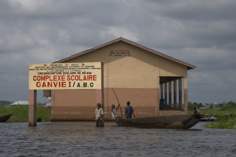 The African Venice: the City-lake Ganvie