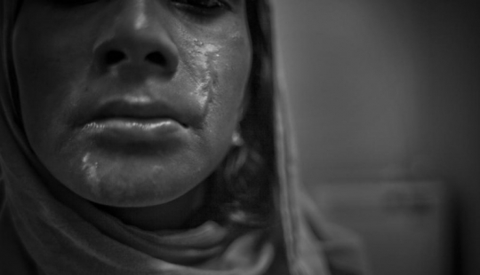 La educación de ácido en Bangladesh