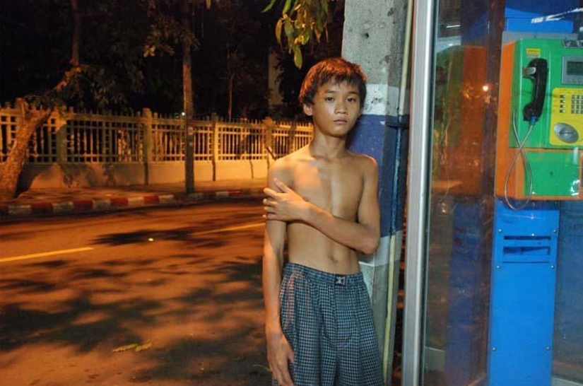 La prostitución masculina en Tailandia