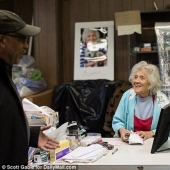 This 100-year-old woman still works in the Laundry room 11 hours a day