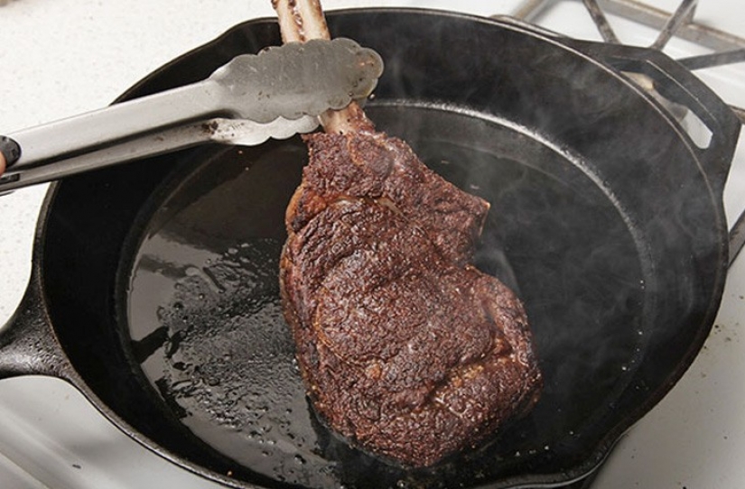 Почему мясо сухое. Стейк факт. Интересный и смешной факт о стейке. Мясо мужская кухня.