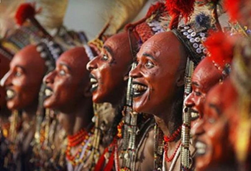 10 impactantes sexual tradiciones de las tribus y los pueblos del mundo