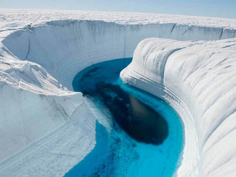 10 places of unearthly beauty that actually exist on Earth