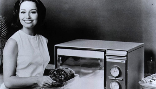 10 unexpected ways to use the microwave