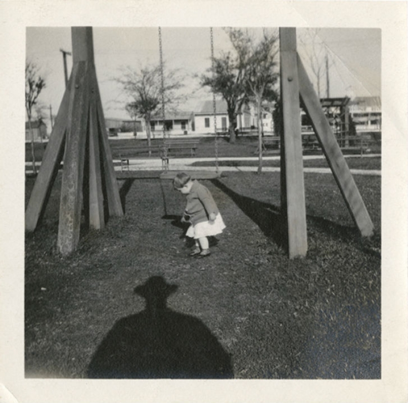 13 vintage photographs on which people are haunted by the shadow of the unknown in the hat