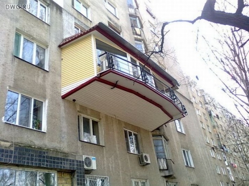17 masterpiece balconies that can be seen only on the expanses of Russia