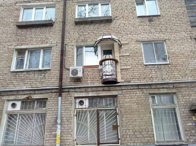17 masterpiece balconies that can be seen only on the expanses of Russia