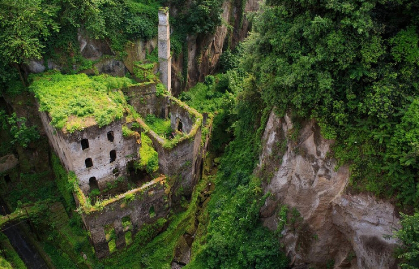 19 veces que la naturaleza ha convertido lugares abandonados en obras maestras surrealistas