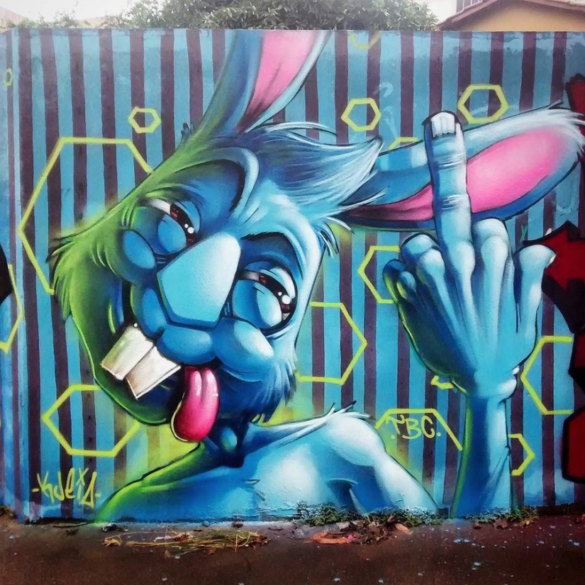 20 de la calle-arte-trabajo en el borde de arte y el vandalismo