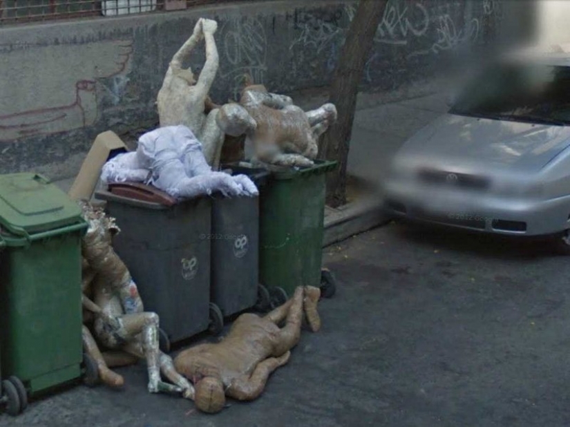 25 of the most insane shots made by the cameras of Google Street View