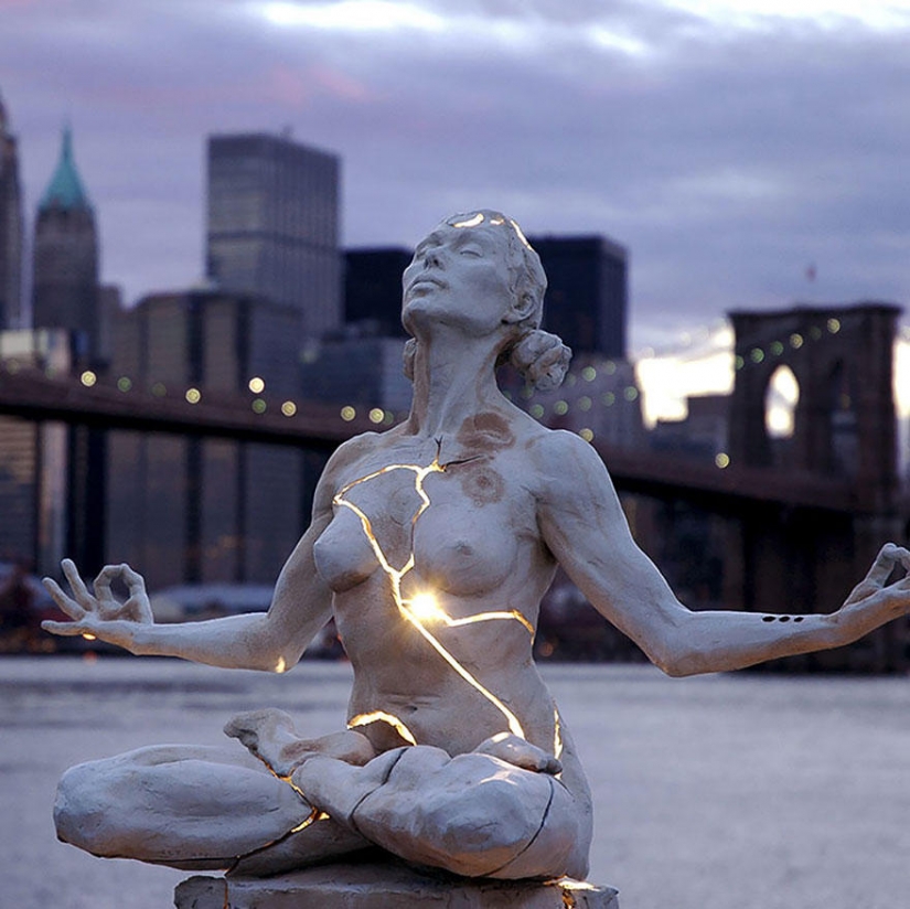 25 unusual sculptures, which you may not have known