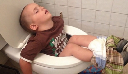 30 proof that kids can sleep anywhere, anywhere and anytime