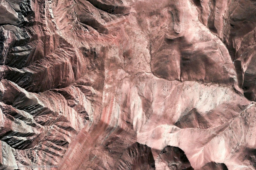 44 amazing abstract picture with Google Earth