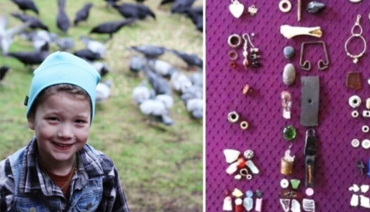 8-year-old American is friends with crows and they bring her gifts