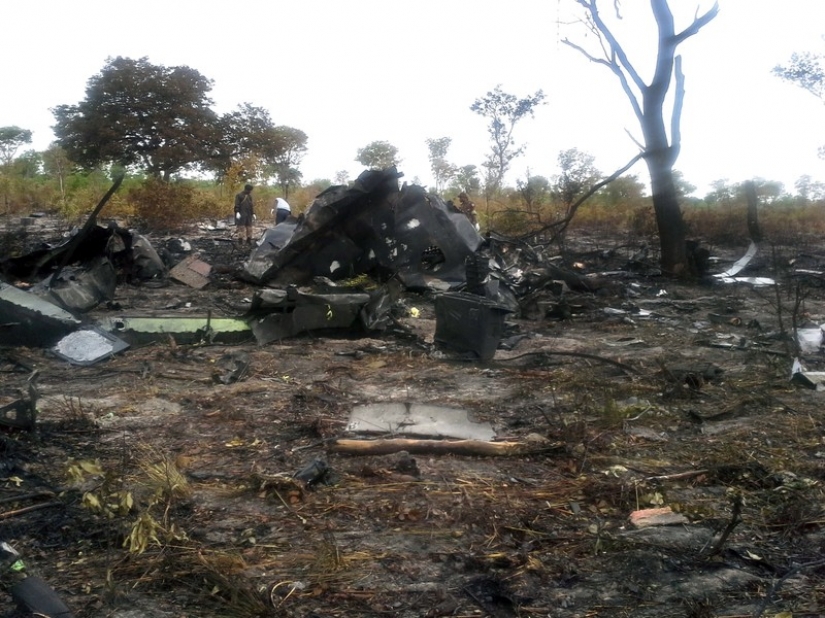 9 pilots intentionally crashed the aircraft