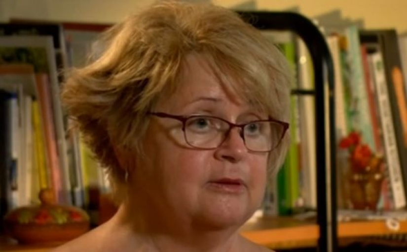 Abuela de Australia perdió 360 dólares, creyendo que las dos estafadores en línea. Una tercera casada