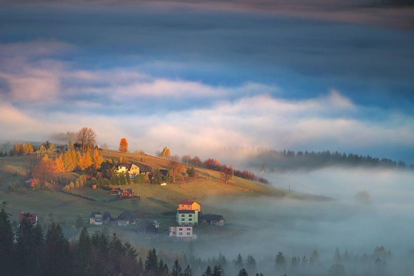 Amazing scenery in the arms of fog