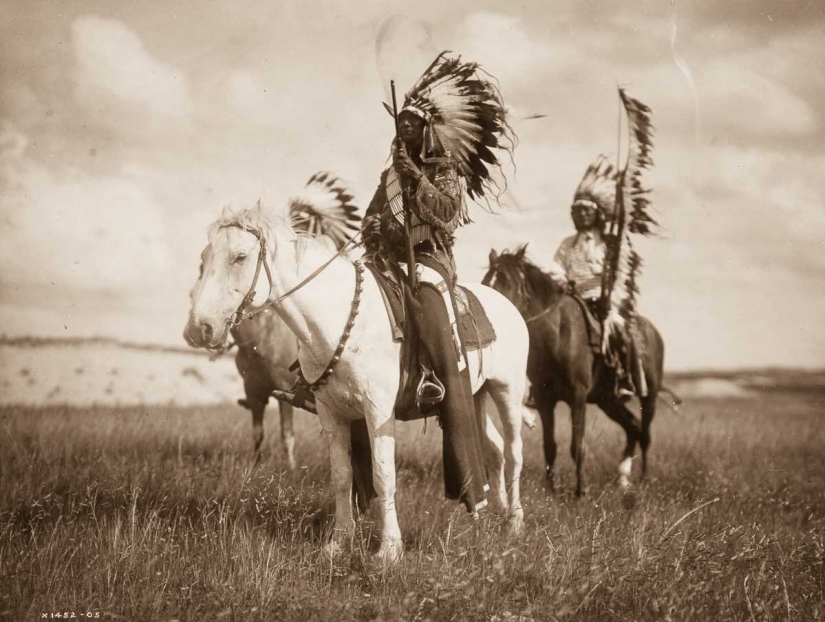 Años 1904-1924: la vida de los Indios de América del Norte fotos de Edward Curtis