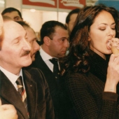 Armas, comida rápida y los concursos de pop: "descomposición" de la Italia de los 80-90