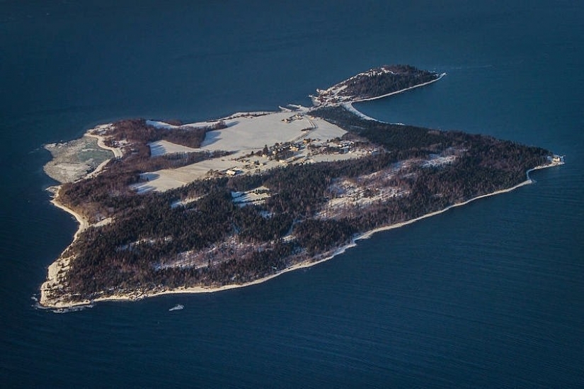 Bastøy island in the Norwegian prison for dangerous criminals and the dream of every prisoner