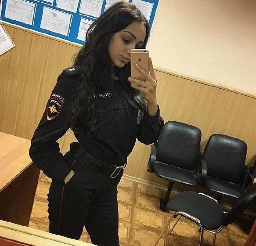 Beauties in uniform: the look of the women police in different countries