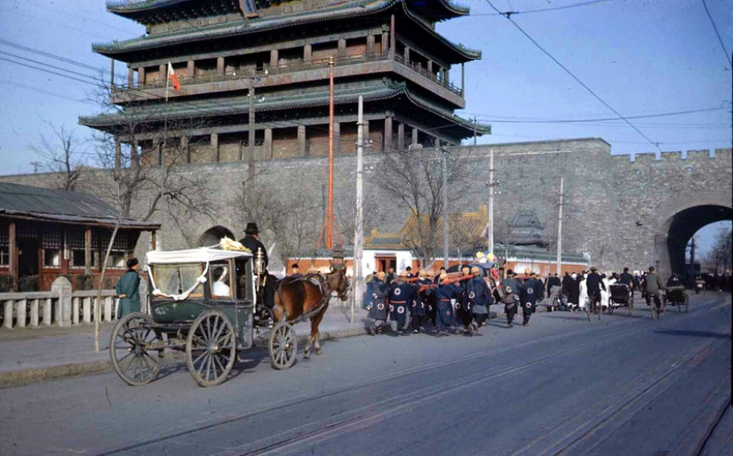 Beijing 1947, en color: en el cambio de las eras