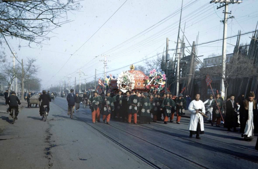 Beijing 1947, en color: en el cambio de las eras