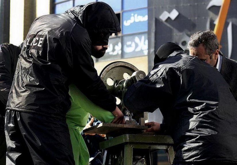 Como para Irán derrotó robo: el castigo severo en virtud de la ley de la Sharia