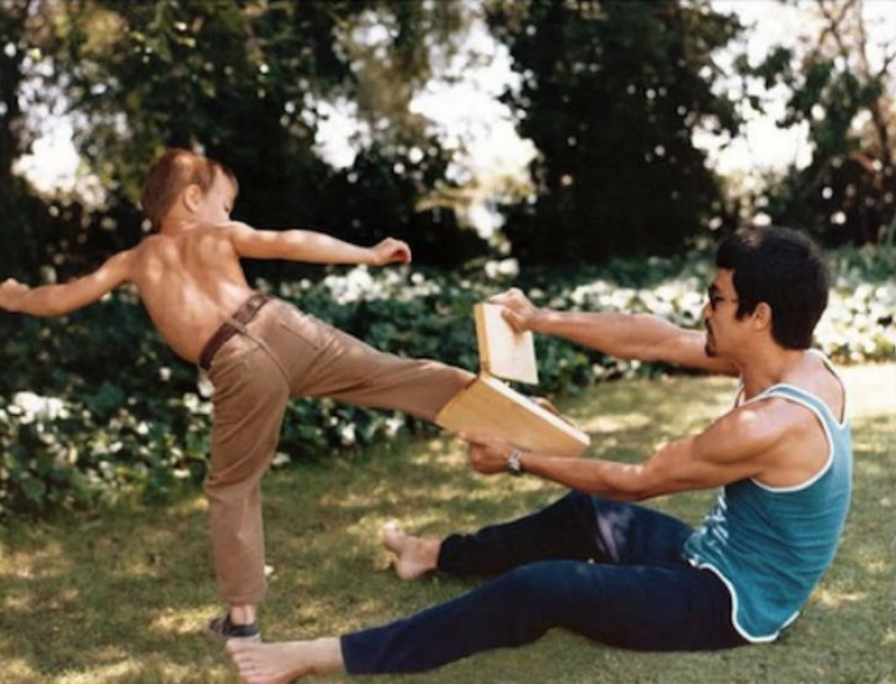 Desconocido fotos de Bruce Lee desde el archivo familiar
