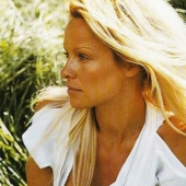 "Dios creó a Adán, pero Bruce Weber le dio un cuerpo": la gente guapa en las obras del famoso fotógrafo