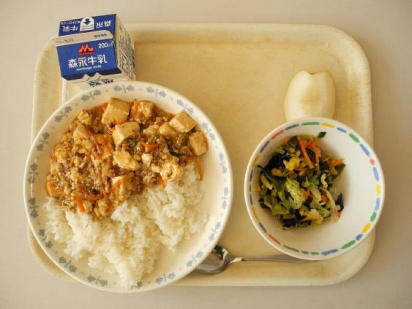El arroz y el pescado como parte de la educación: de cómo los Japoneses a los niños a aprender a comer bien