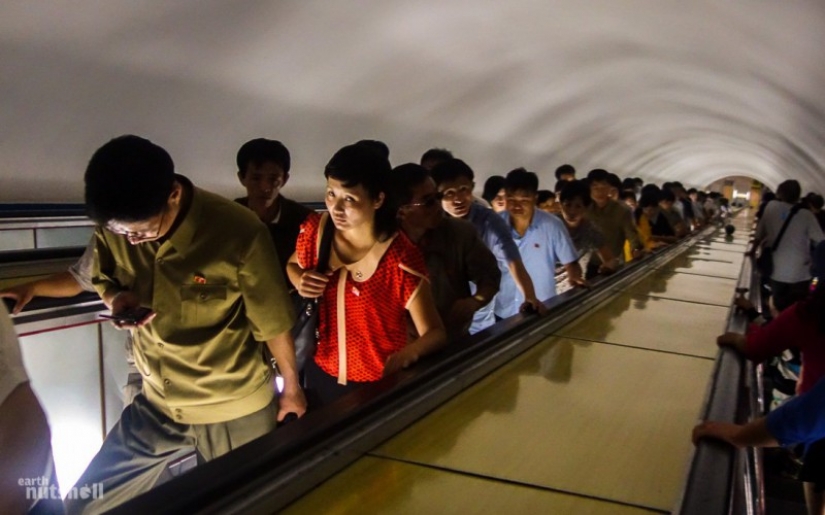 El cerrado de la estación de metro en el mundo: el metro de Pyongyang a través de los ojos de un extranjero