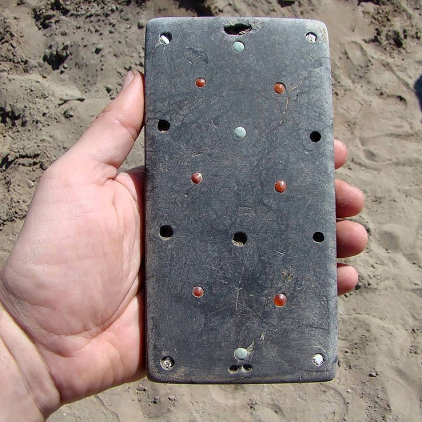 El enterramiento de la edad de 2100 años, los arqueólogos han encontrado "Natasha desde el iPhone"