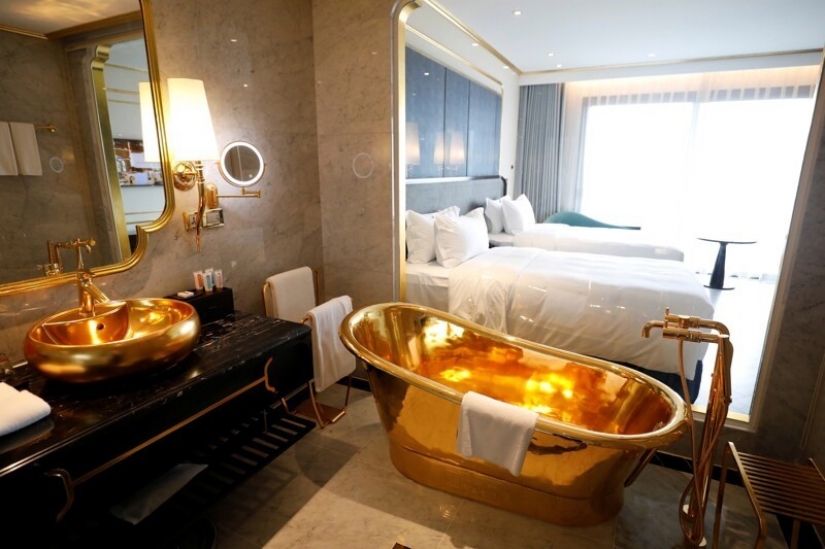El hotel de Vietnam fue abierto, cubierto de oro puro por dentro y por fuera