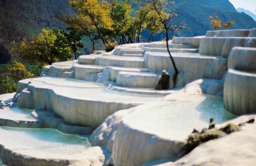 El milagro Chino de la naturaleza: agua blanca Terrazas