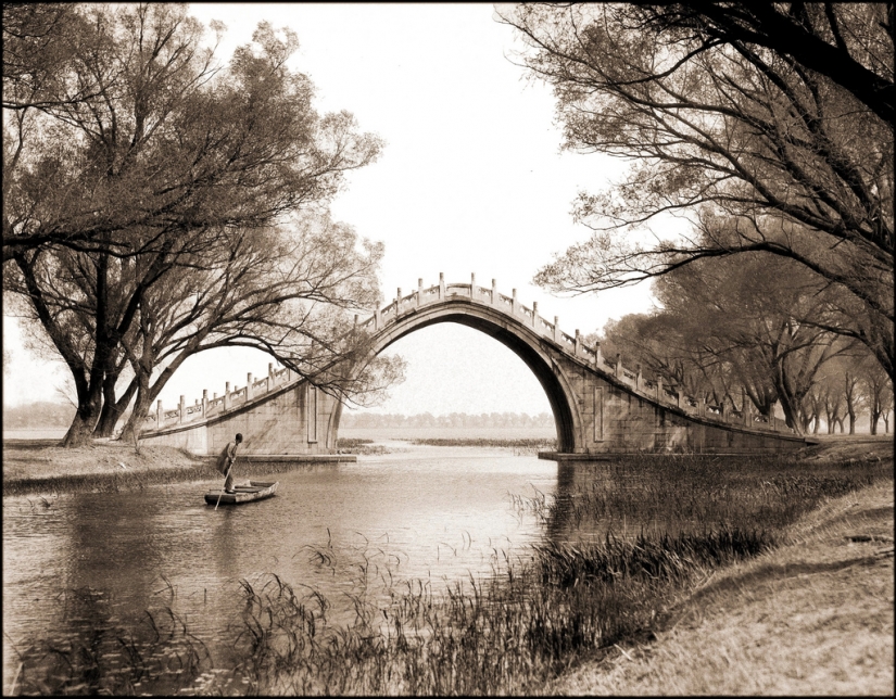 El Puente De Jade De La Correa