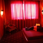 En Suiza, una vez más, abre los burdeles: estas son las nuevas reglas de prostitutas