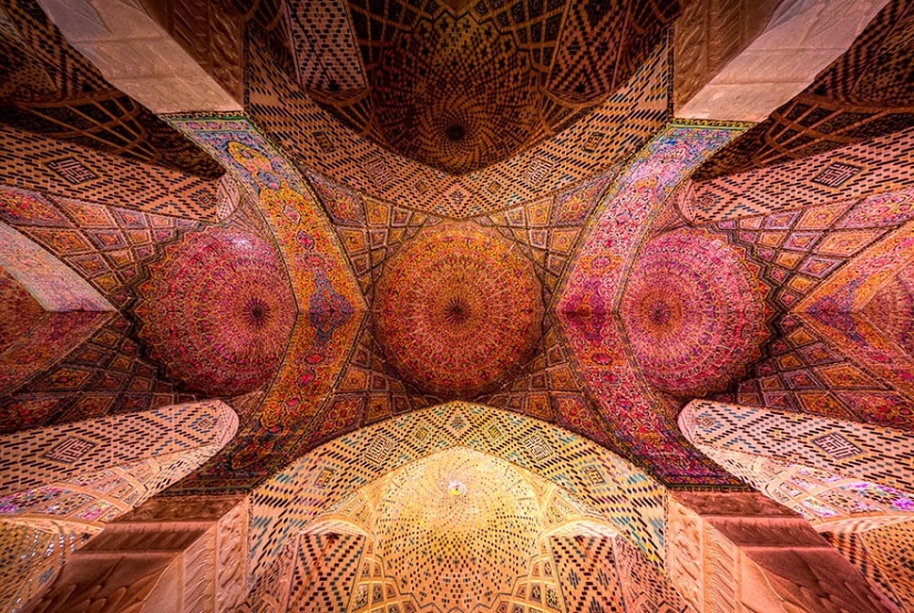 Encantador y fascinante arcos de las mezquitas