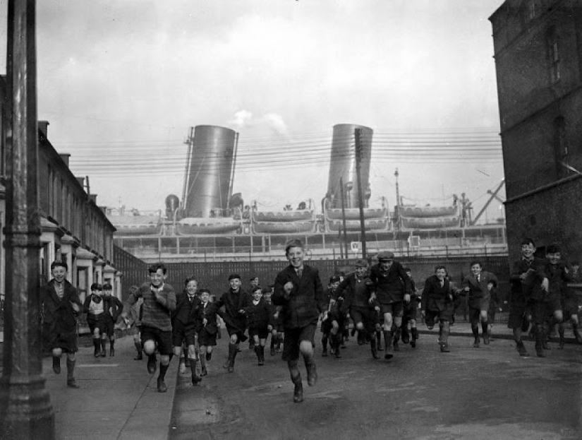 Este loco, vivo en Londres foto en blanco y negro de la década de 1930-erótico