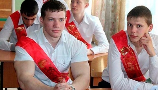 "Excellence in chemistry": as it now looks like the big guy from the meme, popular 5 years ago