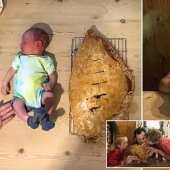 Feliz padre en honor del nacimiento de su hijo al horno una torta del tamaño de un niño