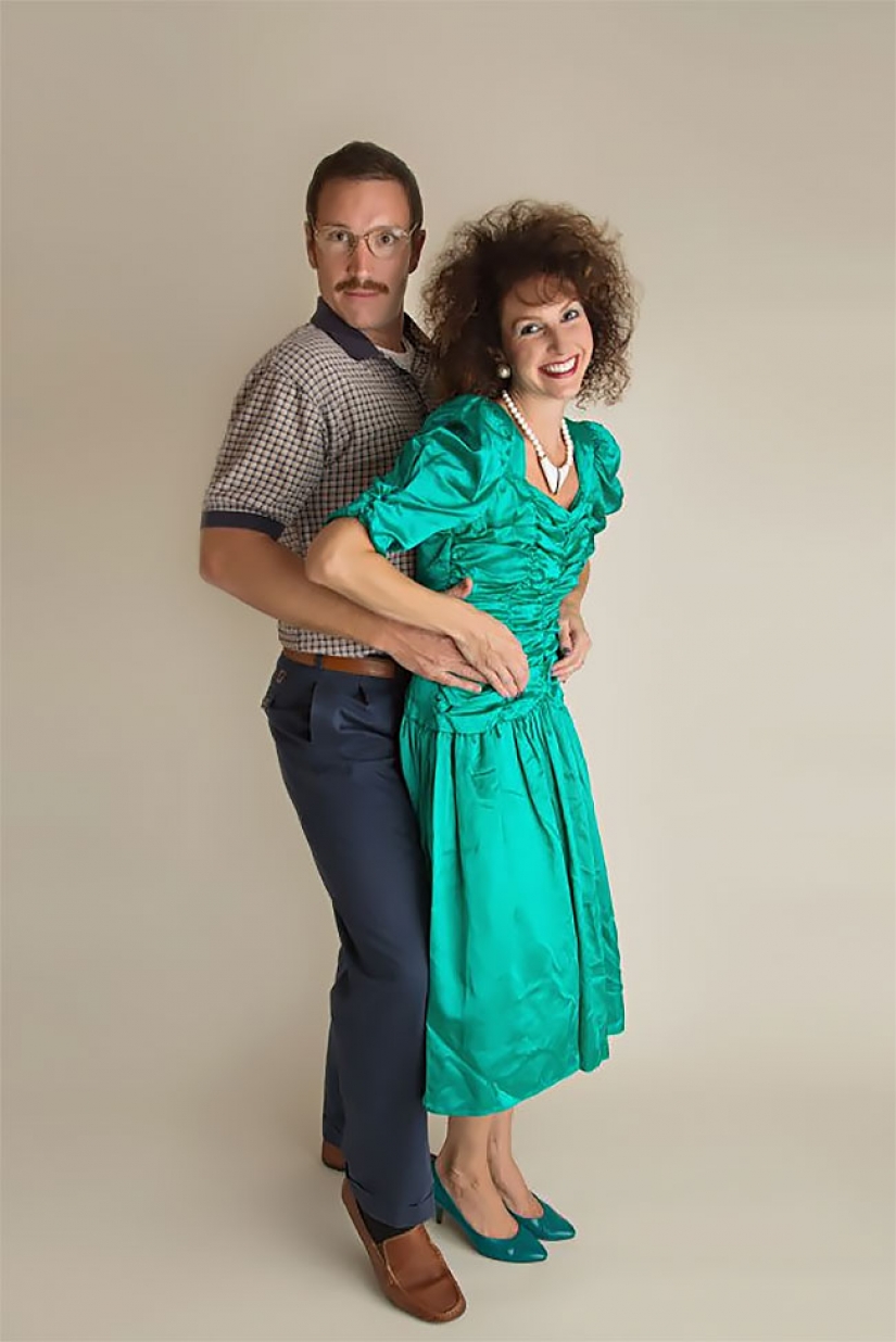 For the 10th anniversary of the marriage the couple starred in a wacky photo shoot in the style of the 80s