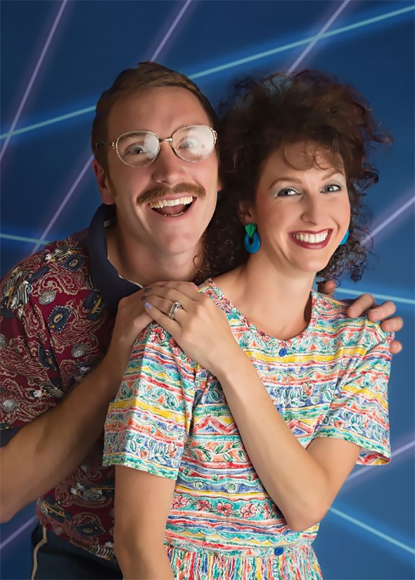 For the 10th anniversary of the marriage the couple starred in a wacky photo shoot in the style of the 80s
