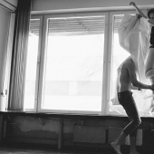 Fotógrafo captura momentos íntimos de parejas enamoradas