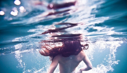 Girls and absorbing water elements from Neil Craver